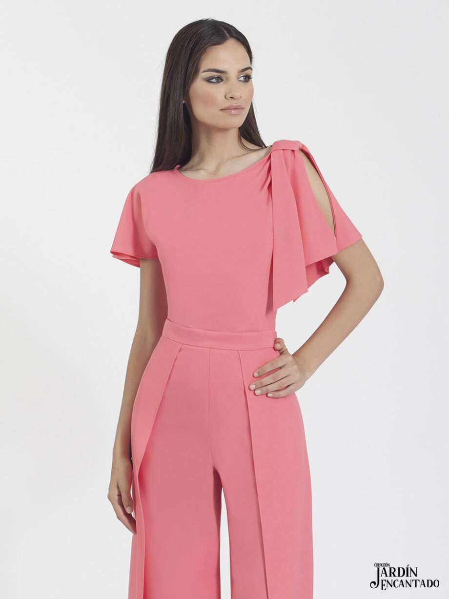 Top - 6018 - Casting